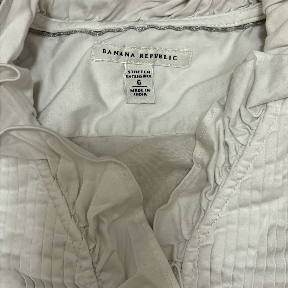 Banana Republic Off-White Ruffled Blouse - Picture 2 of 3